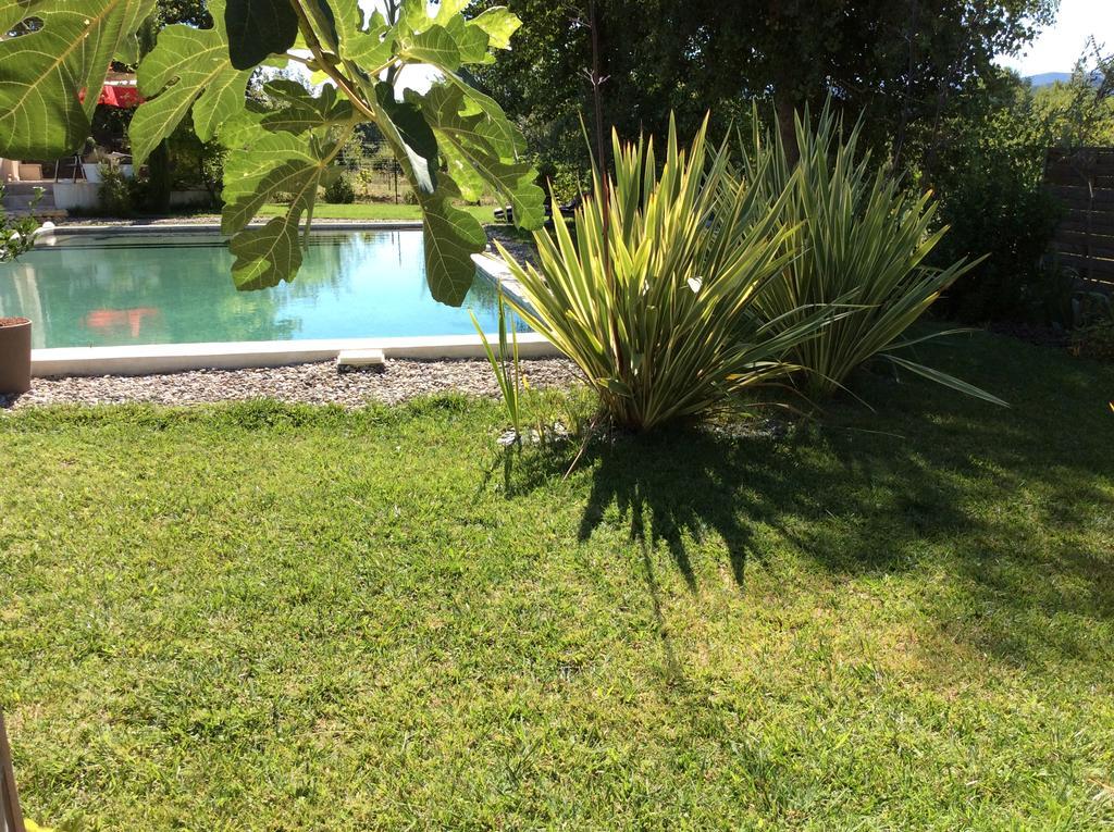 Chez Odile B&B Saint Didier (Vaucluse) Exterior foto